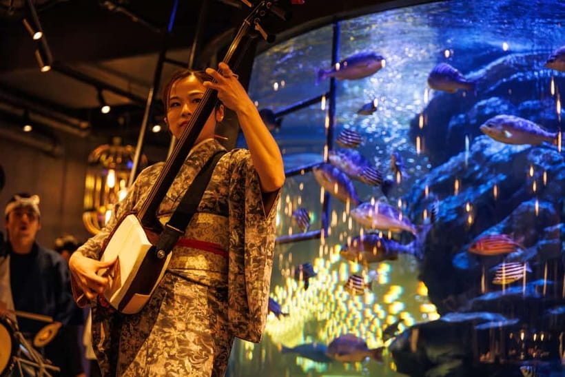 Tokyo: Japanese Experiece Dinner with Diving Ama Performance - The Ama fisher performance: watch a 2,000+ year tradition up close