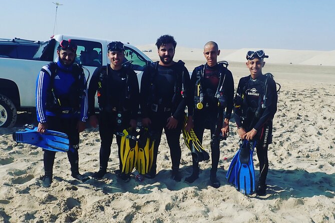 Try Scuba dive in Qatar - Underwater Photography Included: Don’t Fight the Moment