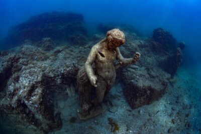Try Scuba Diving and Underwater Roman Ruins in Baia from Naples - Try Scuba training: your first controlled underwater moments
