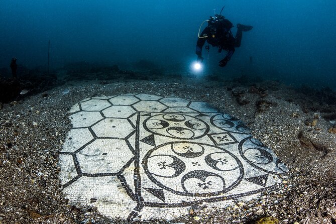 Try Scuba Diving and Underwater Roman Ruins in Baia from Naples - Instructor care, safety, and why the group size feels better than big tours