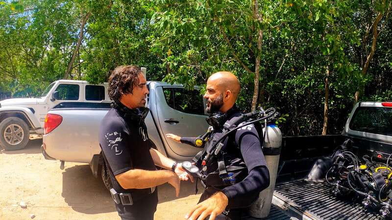 Tulum : Dos Ojos cenote 2 scuba dives (certified divers) - Two 40-minute underwater sessions: why that rhythm works