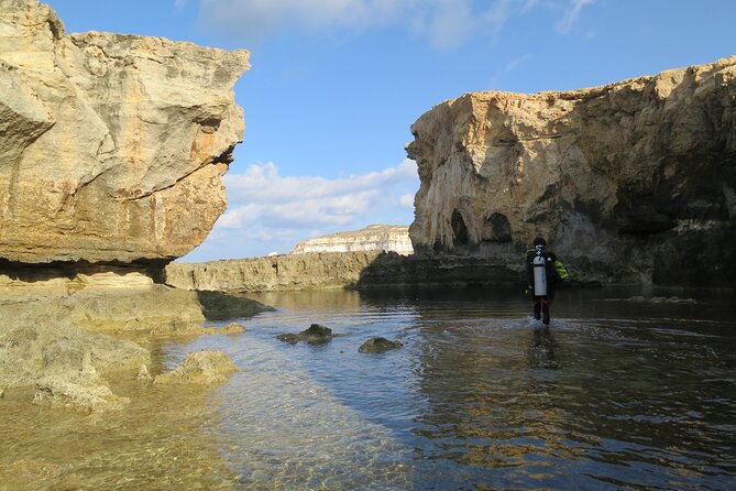 Two Morning Dives in Gozo for Certified Diver - Equipment and what costs extra: plan your day with the right gear