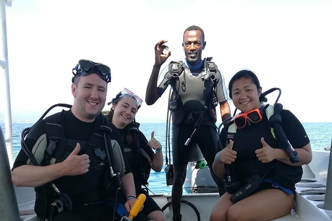 Two Tank Dive in Montego Bay w/Certified Divers - Two Tanks, One Goal: Your Underwater Schedule