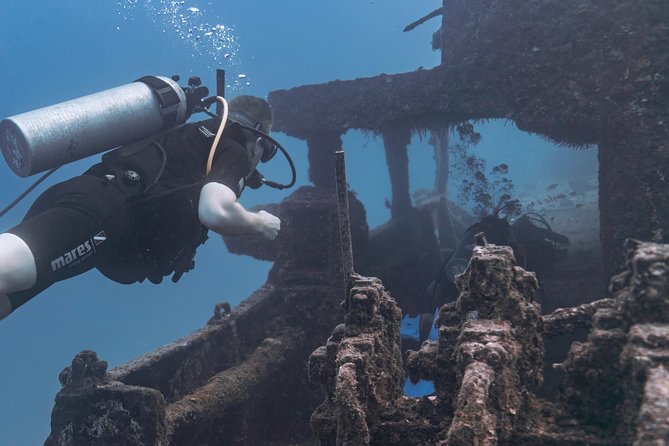Waikiki 2 Tank World Class Wreck SCUBA Diving - Certified Only - Safety in Practice: Staying Close, Health Checks, and No Bad Surprises
