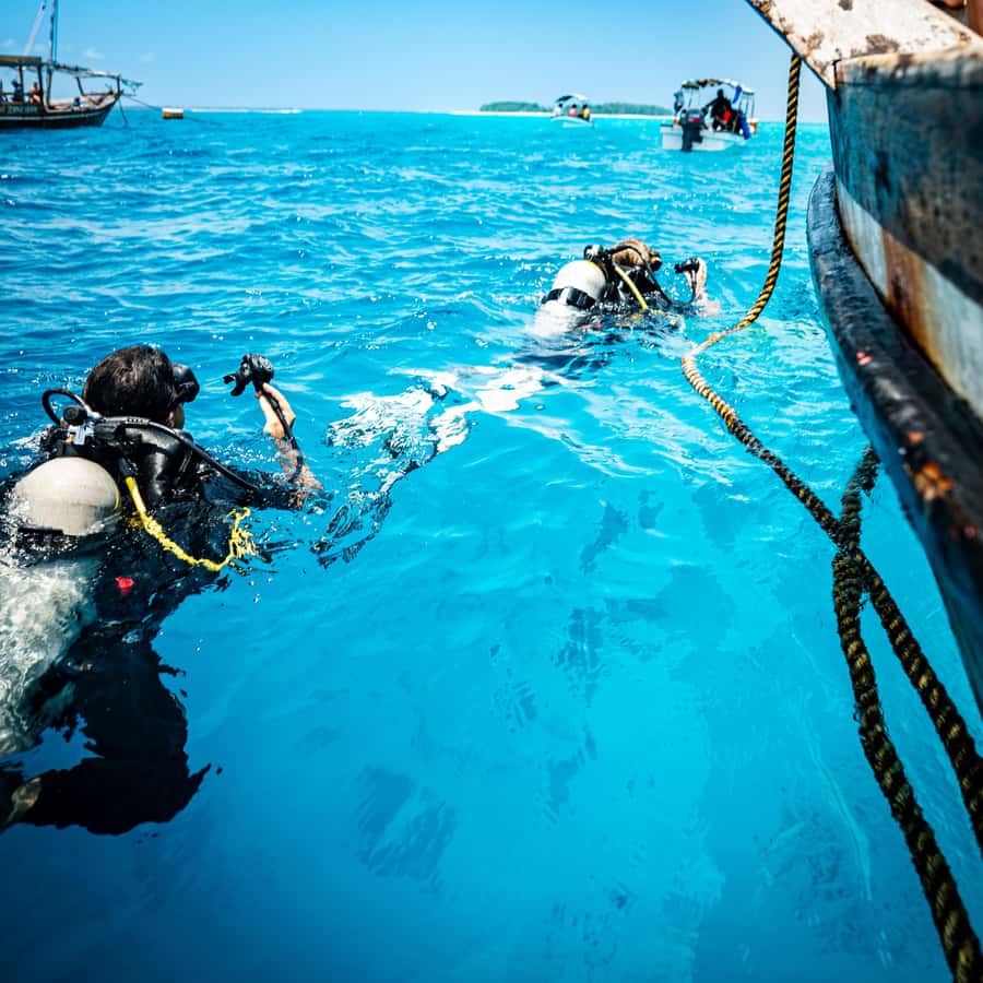 Zanzibar : 3-Day PADI Open Water Scuba Diving Adventure - The exact 3-day flow: theory, pool practice, then Indian Ocean time